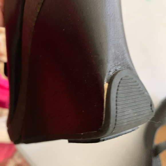 Discounted- Kenneth Cole Reaction leather wedge heels W8.5 - Picture 6 of 6